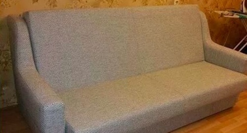 Перетяжка дивана. Новая Ладога